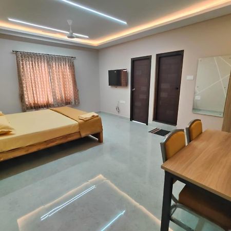 Sri Abirami Mahal Hotel Tiruvannamalai Luaran gambar